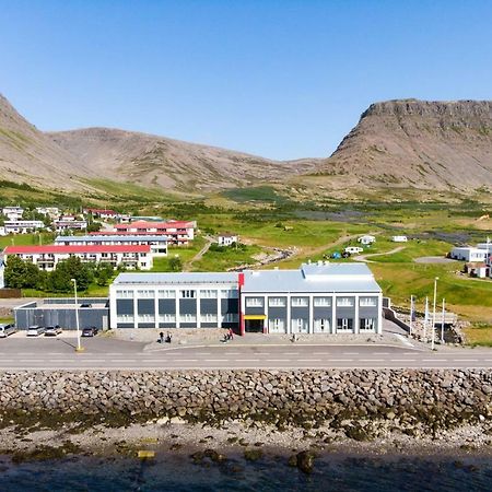 فوسهوتيل ويستفيوردز Patreksfjordur المظهر الخارجي الصورة